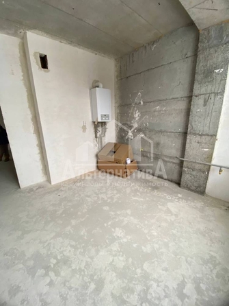 
  Продается 2-комн. квартира, 75.1 м², Октябрьская ул
. Фото 8.