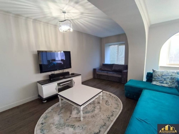 
  Продается 3-комн. квартира, 124 м², Жуковского ул
. Фото 3.