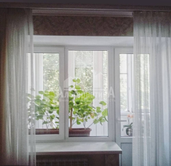 
  Продается 1-комн. квартира, 35 м², Окопная ул
. Фото 4.