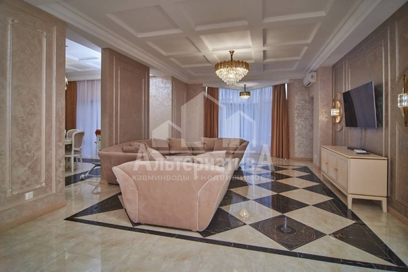 
  Продается 4-комн. квартира 200 м². Фото 6.