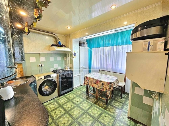 
  Продается 2-комн. квартира, 48 м², Крутая дорога ул
. Фото 5.