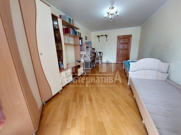 
  Продается 3-комн. квартира, 92.4 м², Романенко ул
. Фото 11.