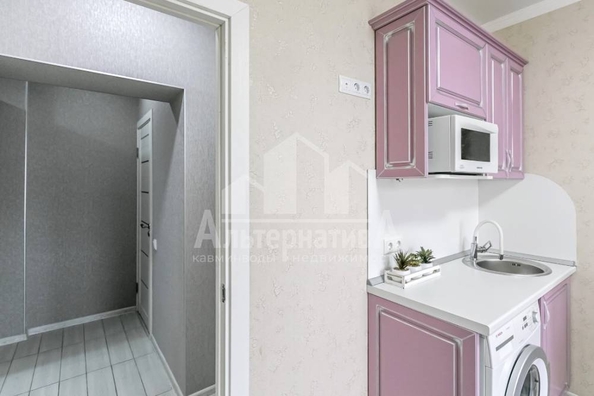 
  Продается 1-комн. квартира, 45 м², Орджоникидзе ул
. Фото 2.
