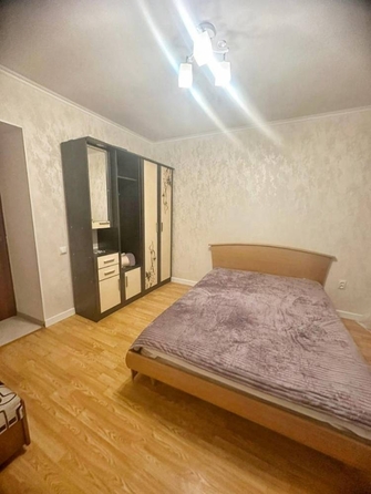
  Продается 1-комн. квартира, 30 м², Ге Ксении ул
. Фото 3.