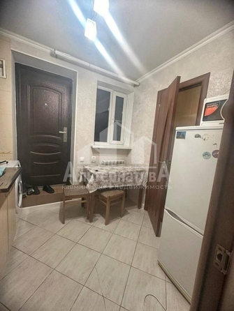 
   Продам 1-комнатную, 30 м², Ге Ксении ул

. Фото 6.