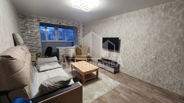 
   Продам 3-комнатную, 60 м², Кирова ул

. Фото 2.