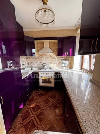 
   Продам 2-комнатную, 44.3 м², Умара Алиева ул

. Фото 11.