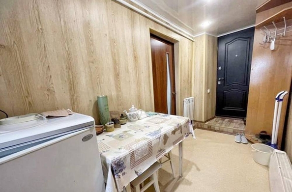 
  Продается 1-комн. квартира, 27 м², Кабардинская ул
. Фото 3.