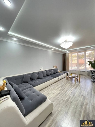 
  Продается 2-комн. квартира, 71 м², Целинная ул
. Фото 6.