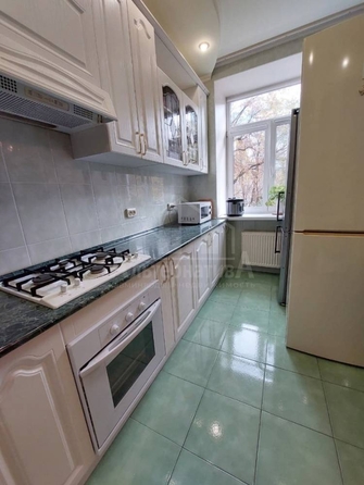 
  Продается 3-комн. квартира, 75.5 м², Велинградская ул
. Фото 6.