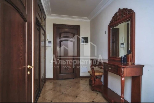 
  Продается 4-комн. квартира, 138 м², Набережная ул
. Фото 27.