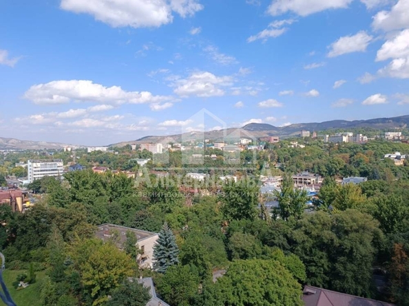 
  Продается 4-комн. квартира, 292.58 м², Шаумяна ул
. Фото 6.