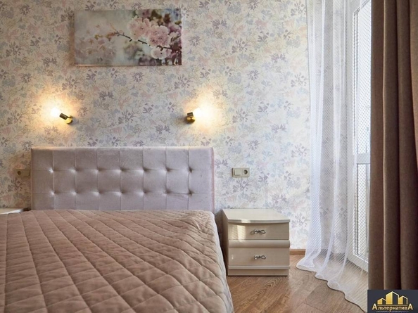 
  Продается 3-комн. квартира, 100 м², Декабристов ул
. Фото 12.