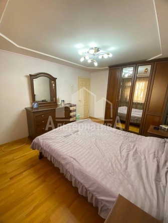 
   Продам 3-комнатную, 59.7 м², Октябрьская ул

. Фото 5.