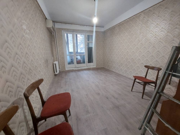 
   Продам 2-комнатную, 40.6 м², 40 лет Октября ул

. Фото 4.