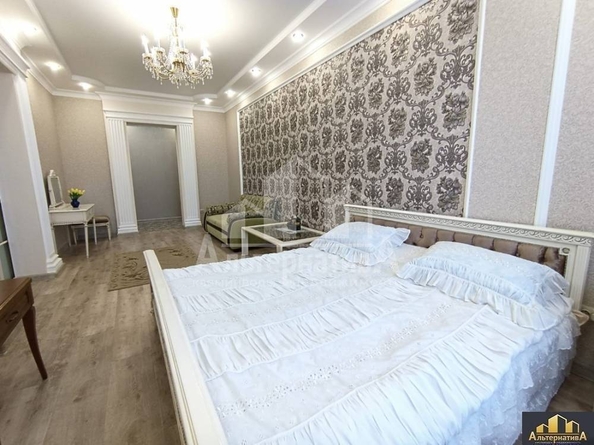 
  Продается 1-комн. квартира, 61 м², Революции ул
. Фото 11.