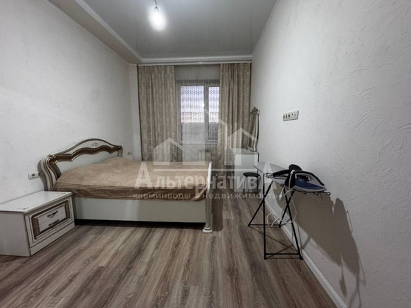 
  Продается 2-комн. квартира, 67.8 м², Красивая ул
. Фото 1.