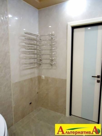 
  Продается 2-комн. квартира, 80 м², Декабристов ул
. Фото 11.