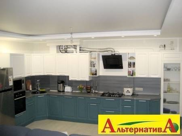 
   Продам 2-комнатную, 80 м², Декабристов ул

. Фото 5.