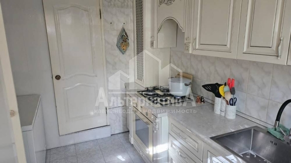 
  Продается 4-комн. квартира, 92 м², Велинградская ул
. Фото 5.