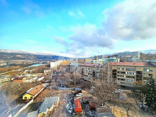 
   Продам 2-комнатную, 61 м², Ленинградская ул

. Фото 11.