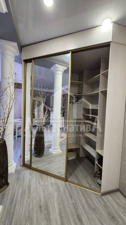 
  Продается 2-комн. квартира, 55 м², Азербайджанская ул
. Фото 5.