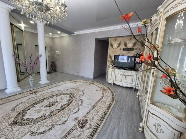 
  Продается 2-комн. квартира, 55 м², Азербайджанская ул
. Фото 7.