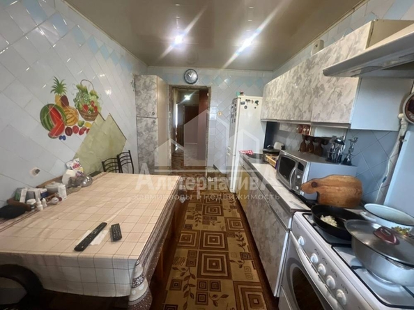 
   Продам 3-комнатную, 70 м², Островского ул

. Фото 2.