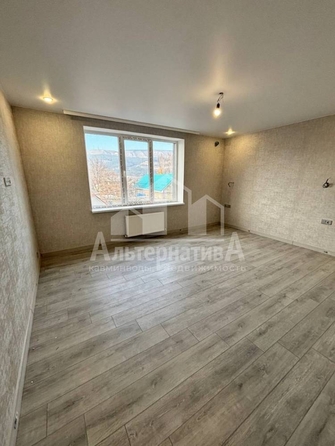 
   Продам 1-комнатную, 51 м², Замковая ул

. Фото 5.