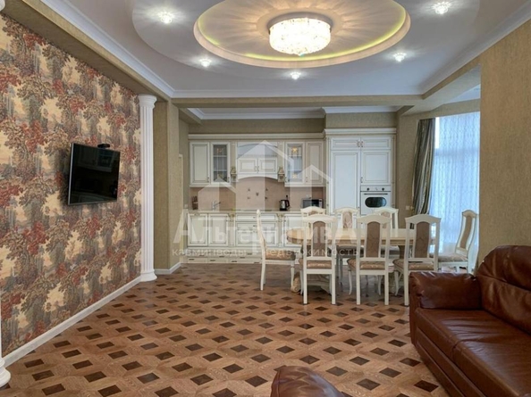 
  Продается 3-комн. квартира, 114 м², Шаумяна ул
. Фото 4.