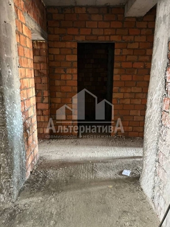 
   Продам 2-комнатную, 79.4 м², Замковая ул

. Фото 3.