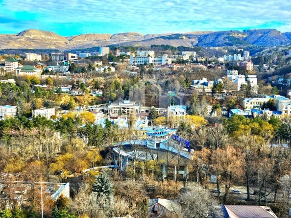 
  Продается 2-комн. квартира, 106.5 м², Шаумяна ул
. Фото 2.