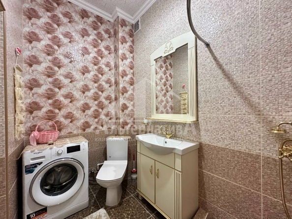 
  Продается 1-комн. квартира, 43 м², Декабристов ул
. Фото 7.