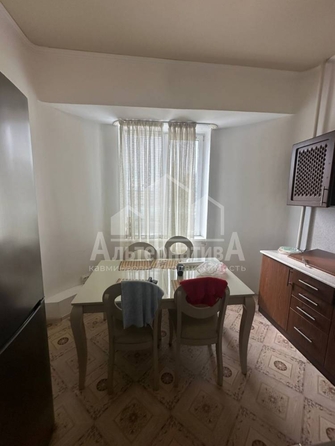 
  Продается 3-комн. квартира, 86 м², Калинина ул
. Фото 4.