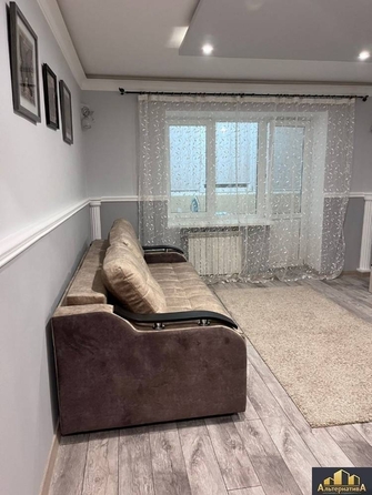 
  Продается 2-комн. квартира, 52 м², Жуковского ул
. Фото 2.