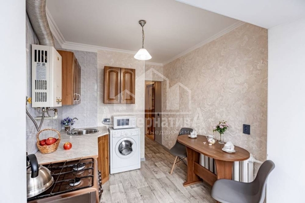 
  Продается 1-комн. квартира, 30 м², Островского ул
. Фото 7.