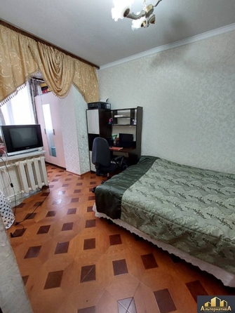 
  Продается 3-комн. квартира, 46.6 м², Набережная ул
. Фото 7.
