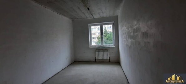 
   Продам 2-комнатную, 58 м², Маяковского ул

. Фото 2.