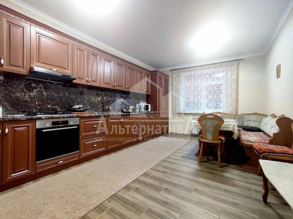 
  Продается 3-комн. квартира, 91.8 м², Веселая ул
. Фото 1.