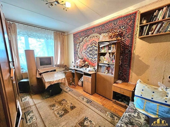 
  Продается 3-комн. квартира, 56.4 м², Островского ул
. Фото 8.