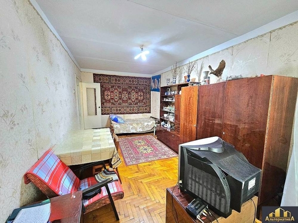 
  Продается 3-комн. квартира, 56.4 м², Островского ул
. Фото 4.