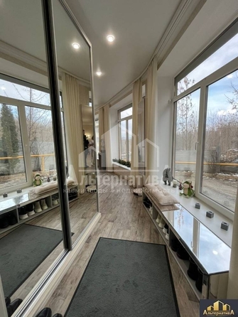 
  Продается 2-комн. квартира, 71 м², Декабристов ул
. Фото 9.