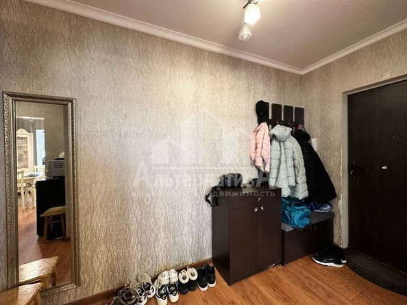 
  Продается 4-комн. квартира, 90 м², Красивая ул
. Фото 7.