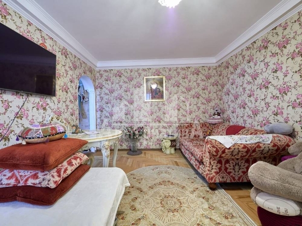 
   Продам 1-комнатную, 38 м², Жмакина ул

. Фото 1.