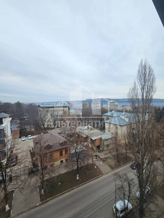 
  Продается 3-комн. квартира, 146.3 м², Дзержинского пр-кт
. Фото 9.