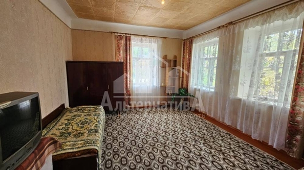 
  Продается 1-комн. квартира, 37 м², Центральная ул
. Фото 5.