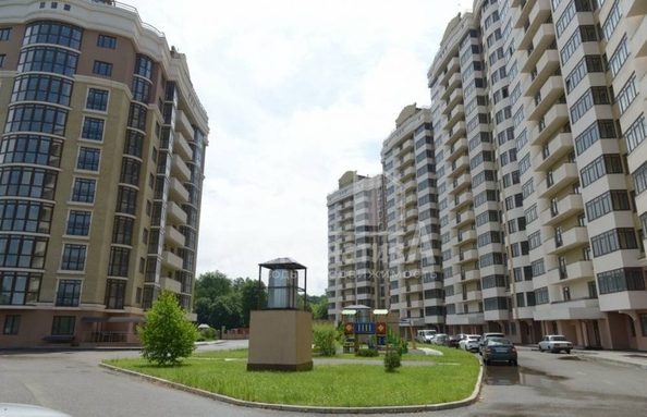 
  Продается 2-комн. квартира 118 м², в ЖК Звезда. Фото 2.