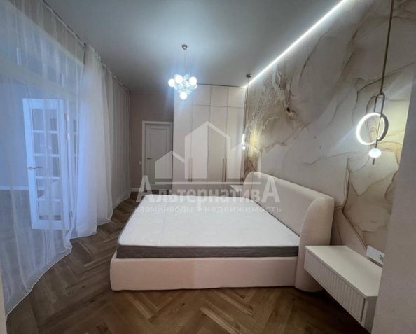 
  Продается 1-комн. квартира 66.5 м², в ЖК Звезда. Фото 4.