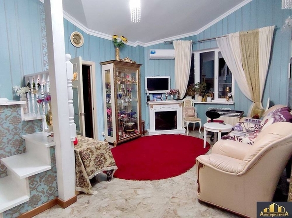 
   Продам 2-комнатную, 86 м², Ленинградская ул

. Фото 3.