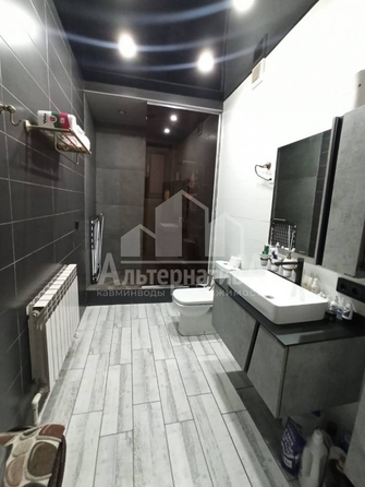 
  Продается 2-комн. квартира, 68 м², Декабристов ул
. Фото 8.